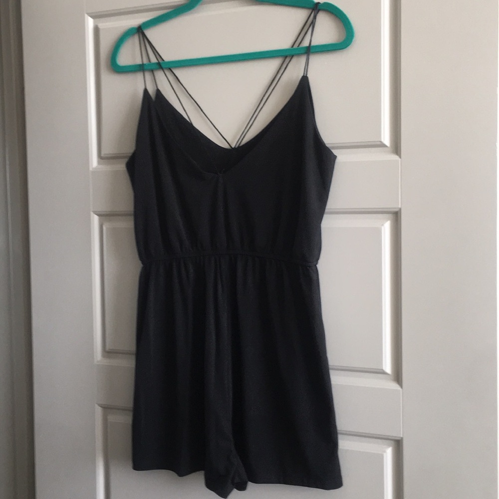Romper - Picture 2 of 4